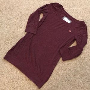 A&F Top (Size M)